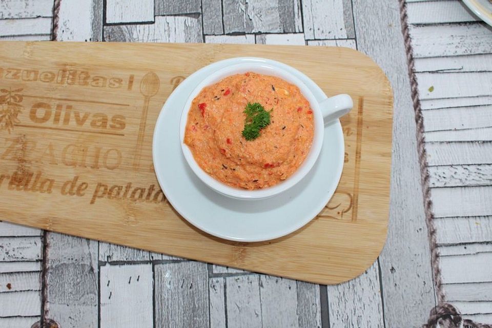 Ayurvedischer Paprika-Cashew-Dip