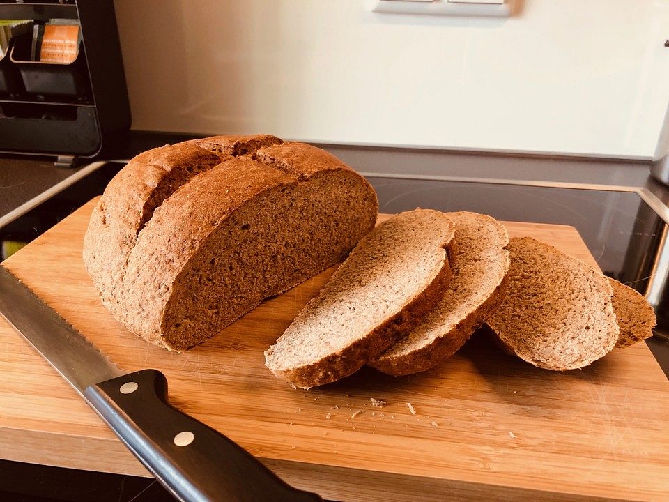 Vollkornmischbrot mit Chiasamen von Chris_backt_Brot| Chefkoch