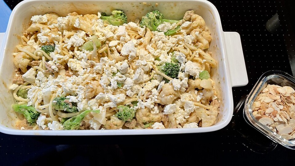 Low Fat Blumenkohl-Brokkoli-Auflauf mit Putenhack, Spätzle und ...