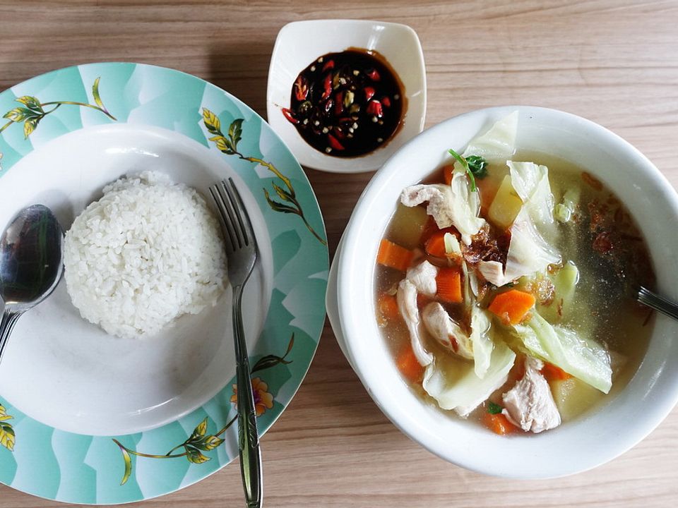 Hühnersuppe mit Reis und Sambal von dieter_sedlaczek| Chefkoch