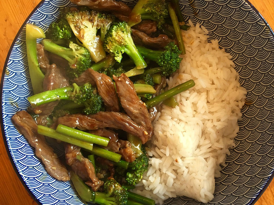 Chinesisches Rindfleisch mit Brokkoli von liliumrosae| Chefkoch