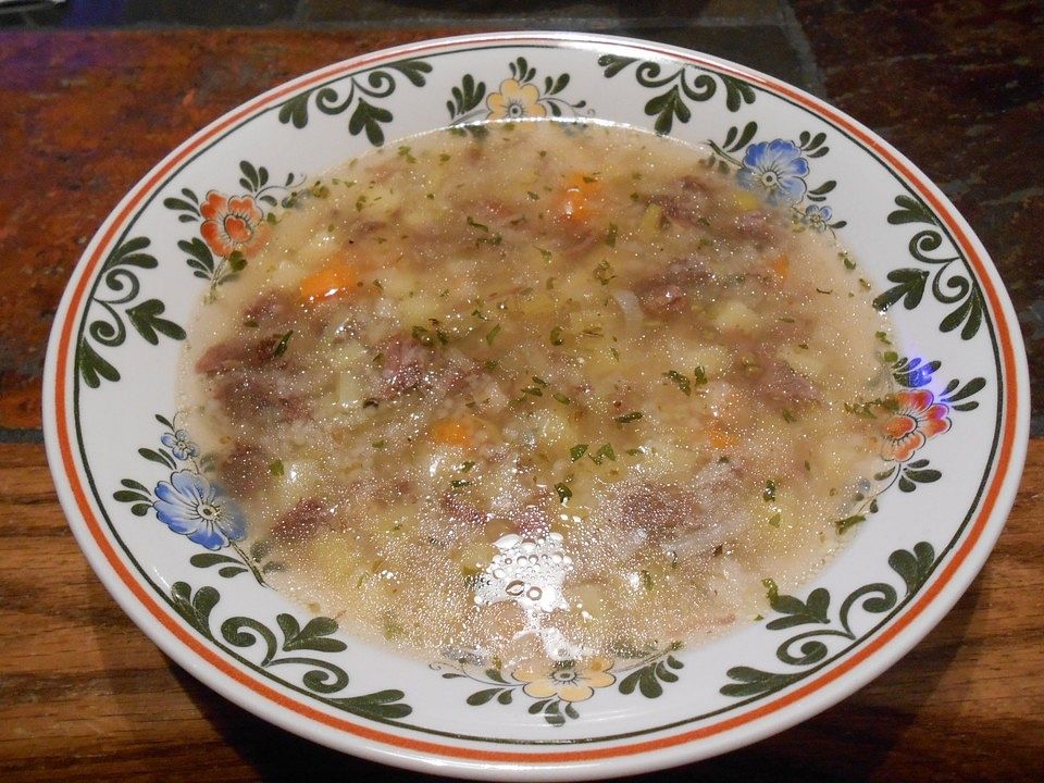 Omas Graupensuppe mit Ochsenschwanz von geschmacklich_gut| Chefkoch
