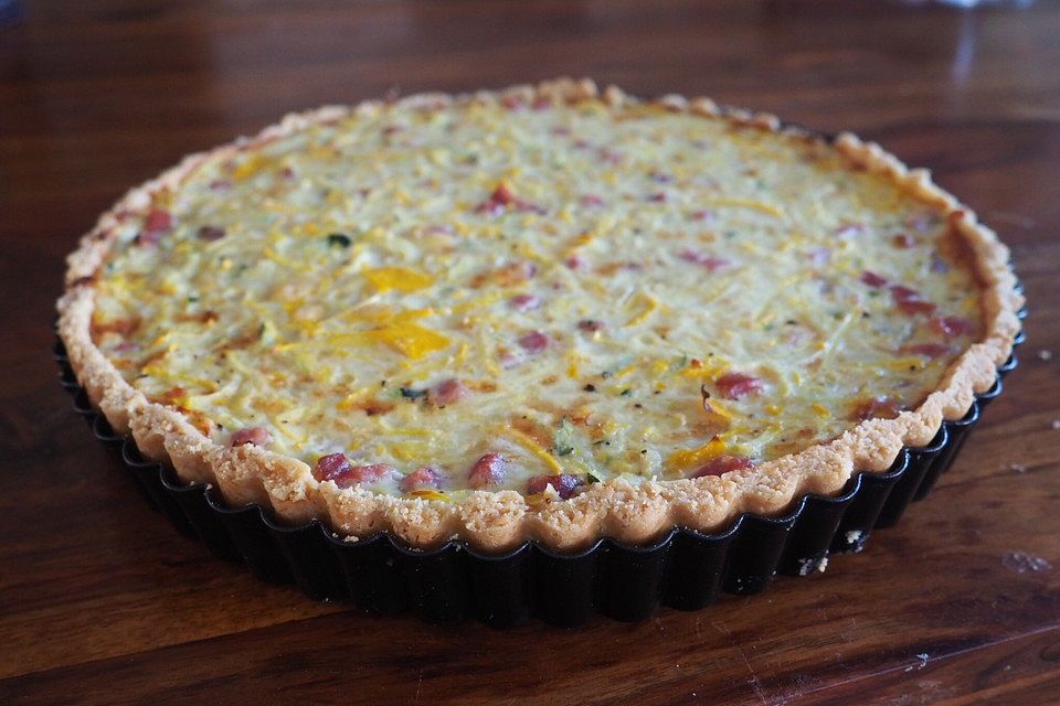 Zucchini-Schinken-Quiche