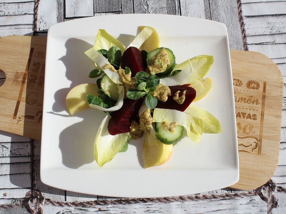 Chicorée-Apfel-Salat mit Roter Bete von geschmacklich_gut| Chefkoch