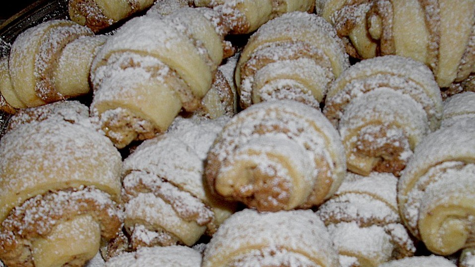 Amorbacher Nusshörnchen von tante-bruseliese