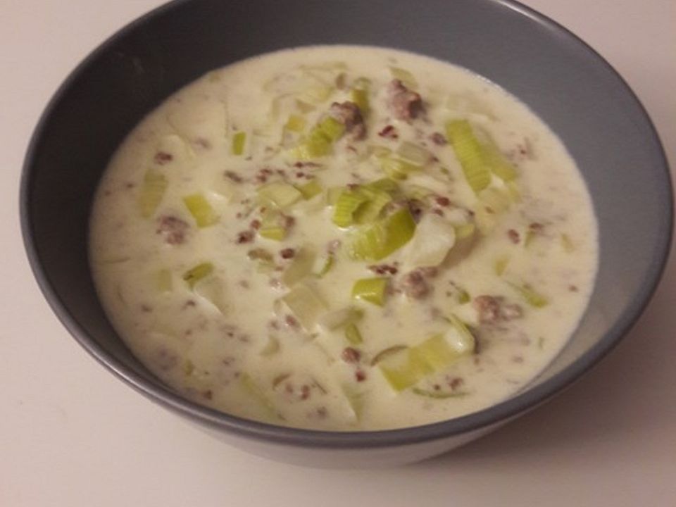 Porree-Hackfleisch-Suppe