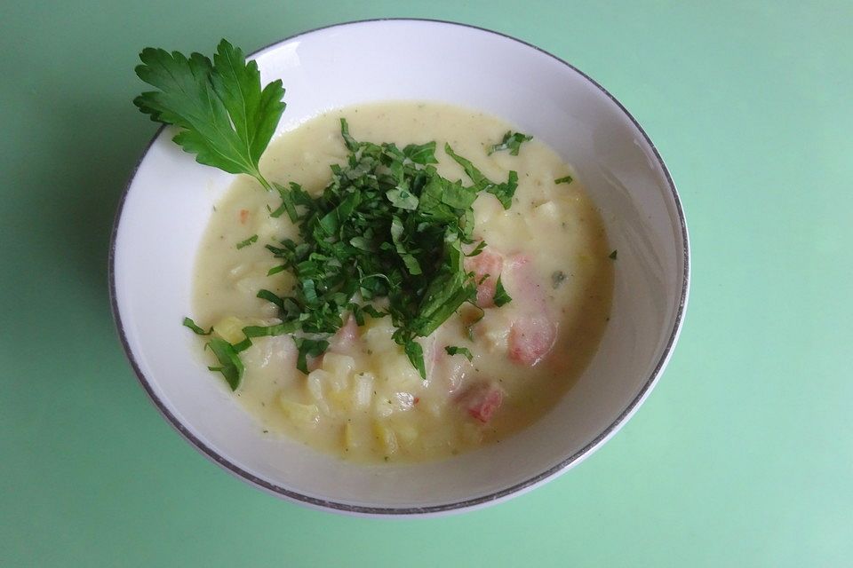 Kartoffel-Lauchsuppe mit Bacon