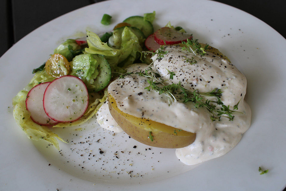 Pellkartoffeln mit Quark und Leinöl