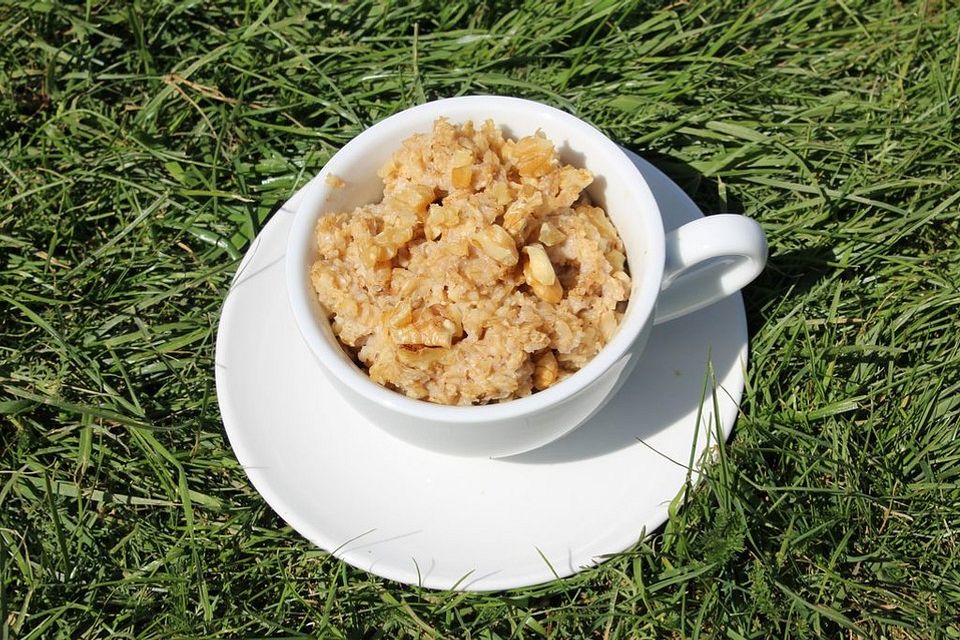 Maple Walnut Porridge mit Banane