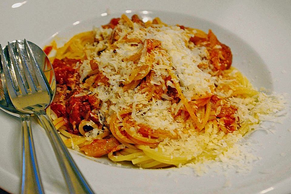 Spaghetti mit Fenchel - Tomaten - Soße