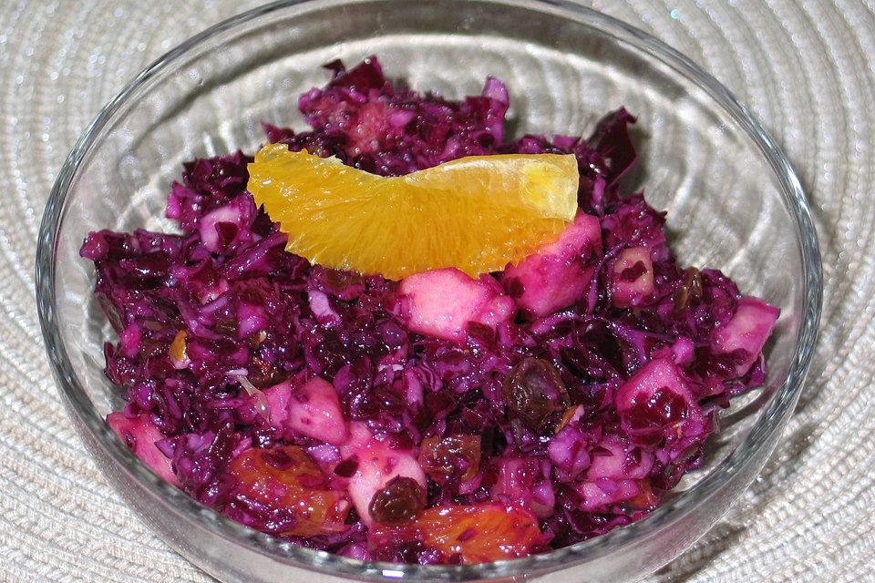 Blaukraut - Früchte - Salat