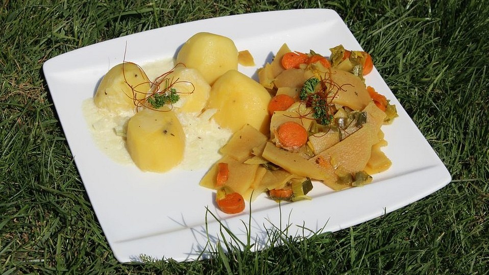 Steckrübengemüse "Stingel" - fränkische Spezialität aus dem ... Steckrübengemüse "Stingel" - fränkische Spezialität aus dem ...