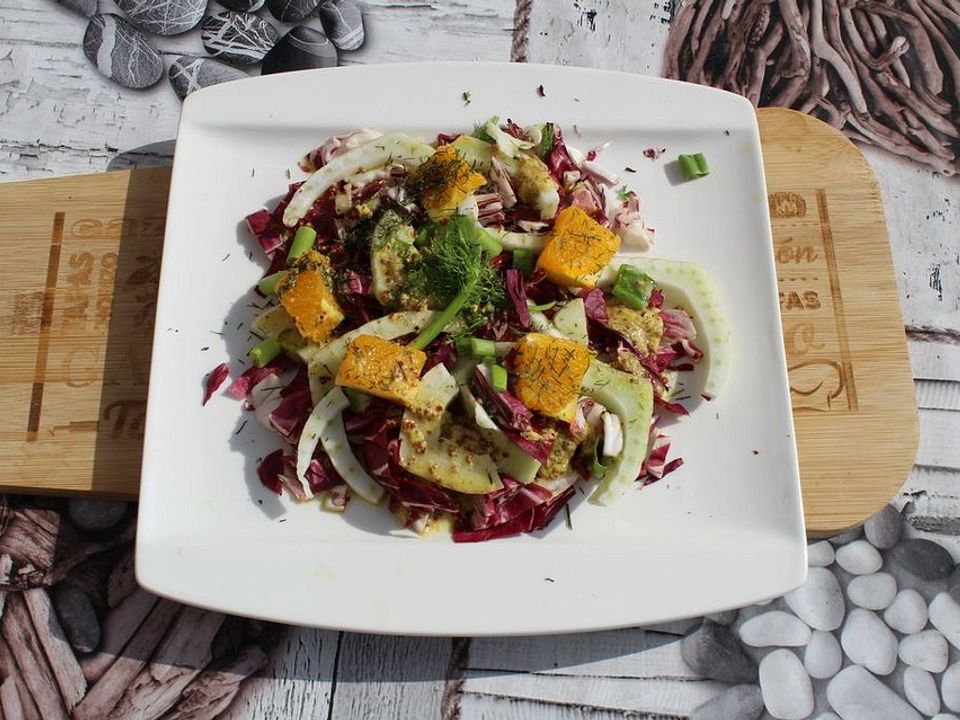 Fenchel-Radicchio-Salat mit Honig-Senf-Dressing von KarinKnorr| Chefkoch