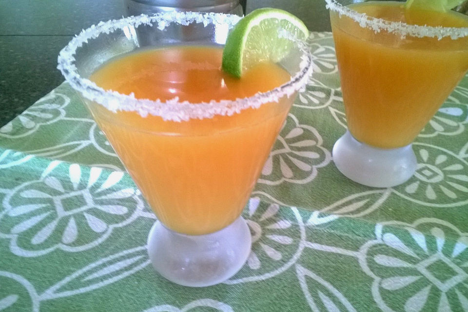 Mango-Margarita on the Rocks