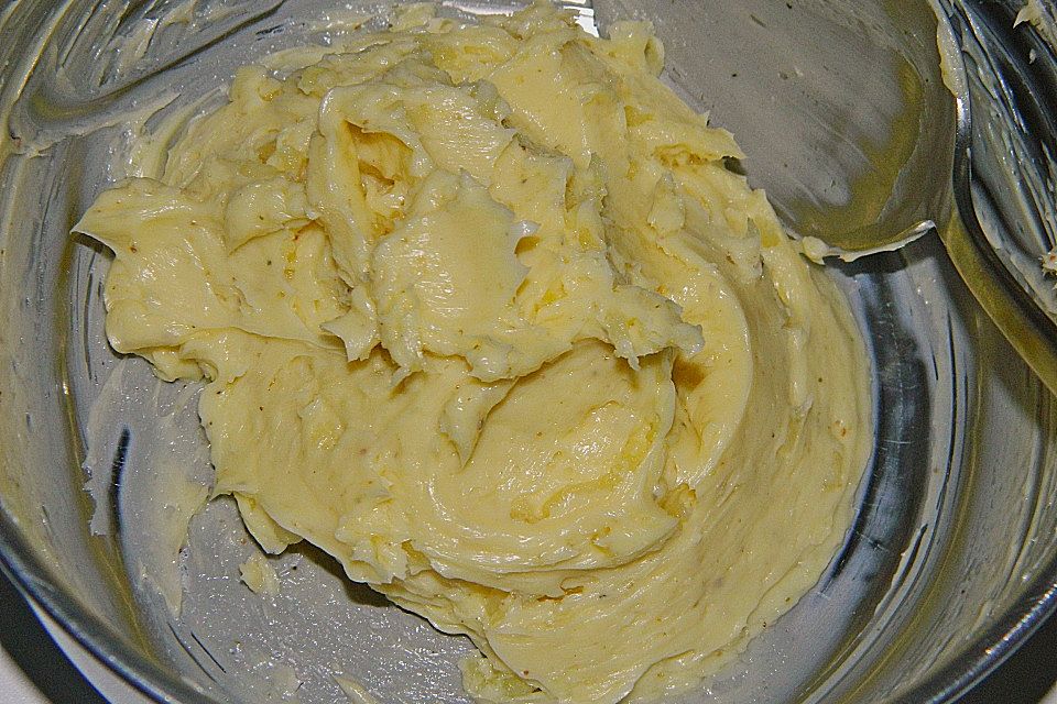 Leckere Knoblauchbutter