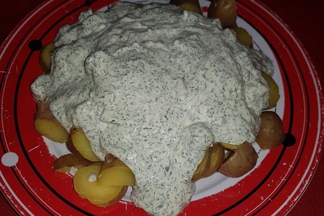 Vegane grüne Soße mit Kartoffeln von Tarson| Chefkoch