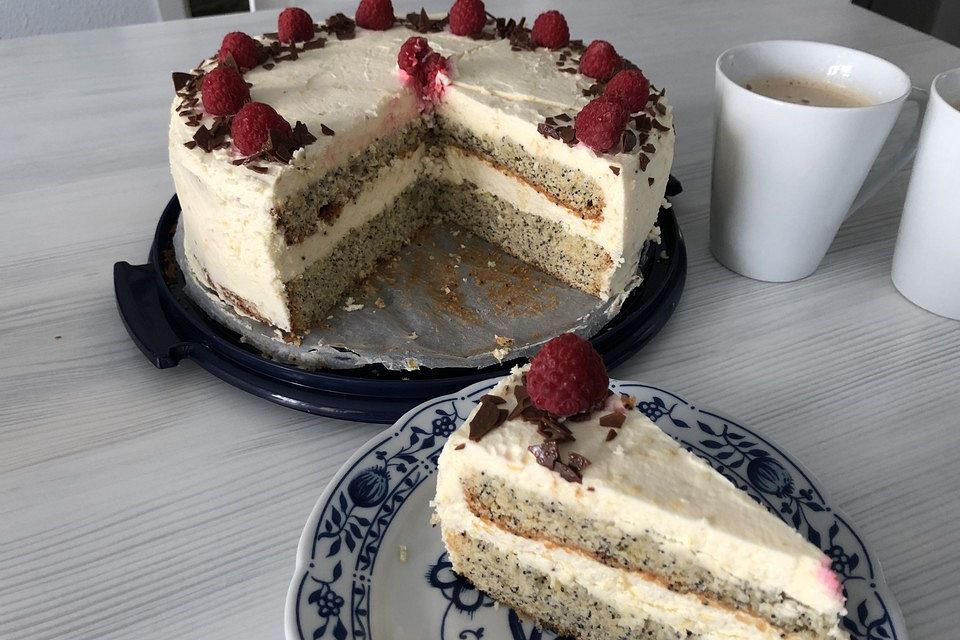 Norwegische Zitronencremetorte