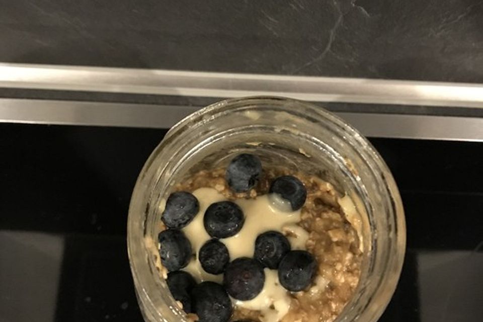 Glutenfreie Kaffee-Bananen-Overnight Oats