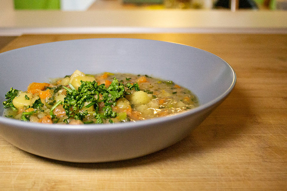 Kartoffelsuppe nach Omas Rezept