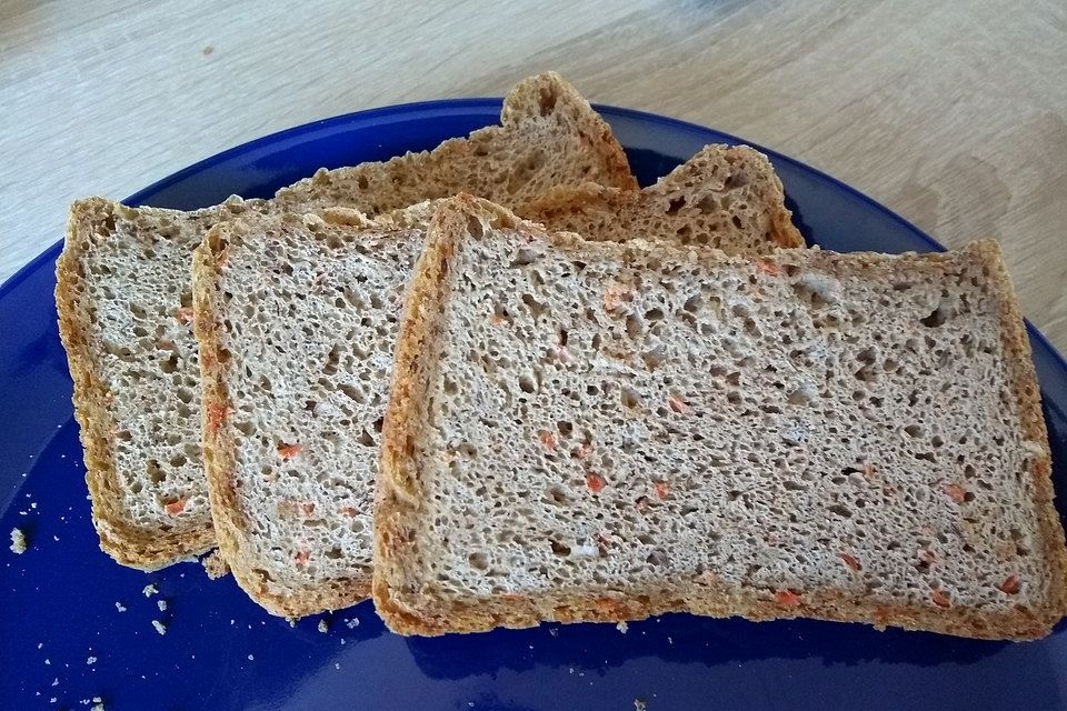 Vollkornbrot mit Möhren und Malzbier für den BBA