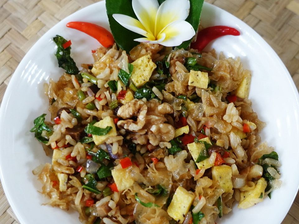 Gebratener Reis mit Pilzen und Kailan auf Szechuan Art von dieter ...