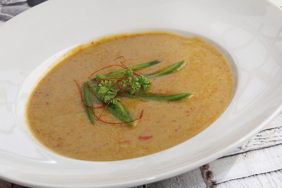 Brokkolisuppe mit Kokosmilch