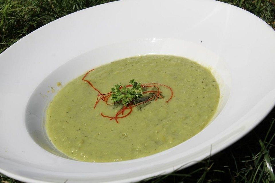 Erbsen-Minz-Suppe