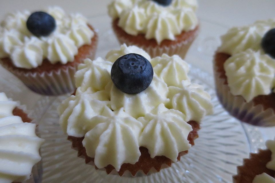 Blueberry Cupcakes with whipped Cream Cheese Frosting