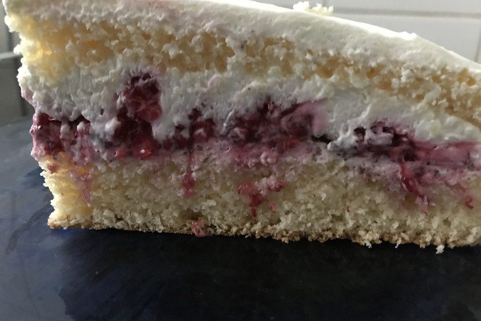 Quark-Joghurt-Kuchen mit Himbeeren ohne Geliermittel