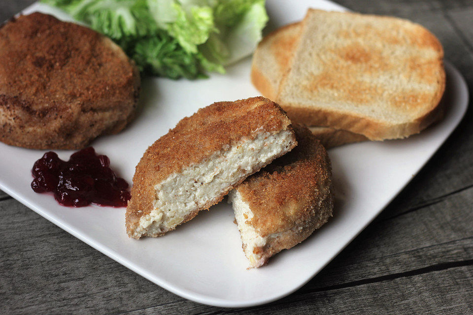 Gebackener veganer Camembert