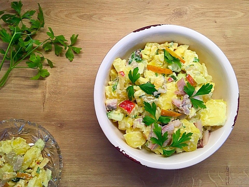 Kartoffelsalat mit Matjes und Joghurt - Kochen Gut | kochengut.de