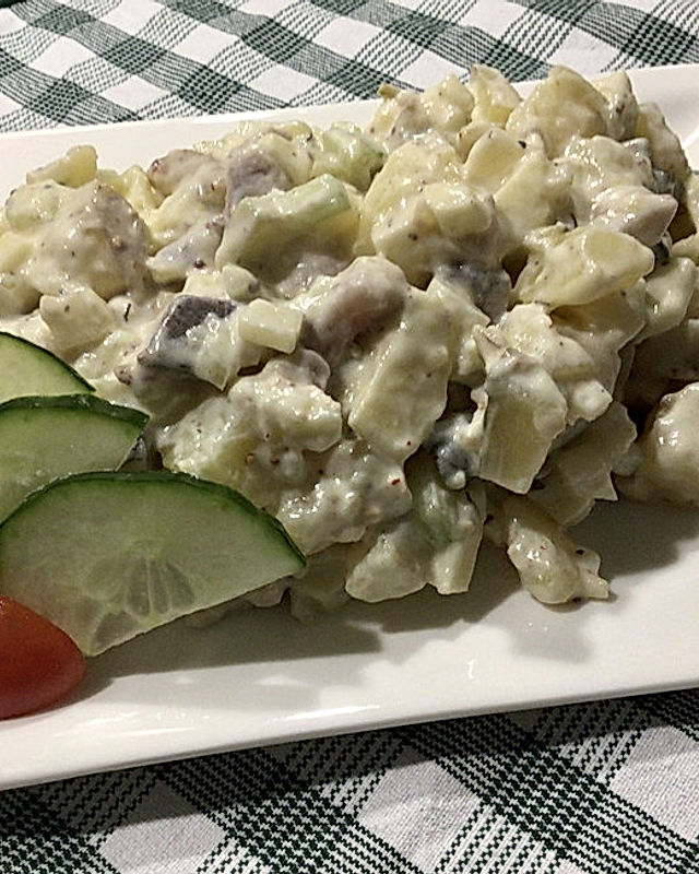 Kartoffelsalat mit Matjes und Joghurt