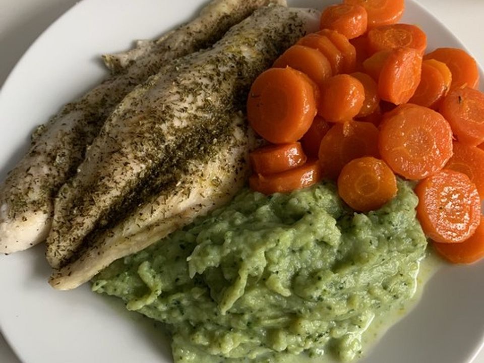 Pangasiusfilet mit Brokkoli-Kartoffel-Püree von SophiesHealthyTreats ...