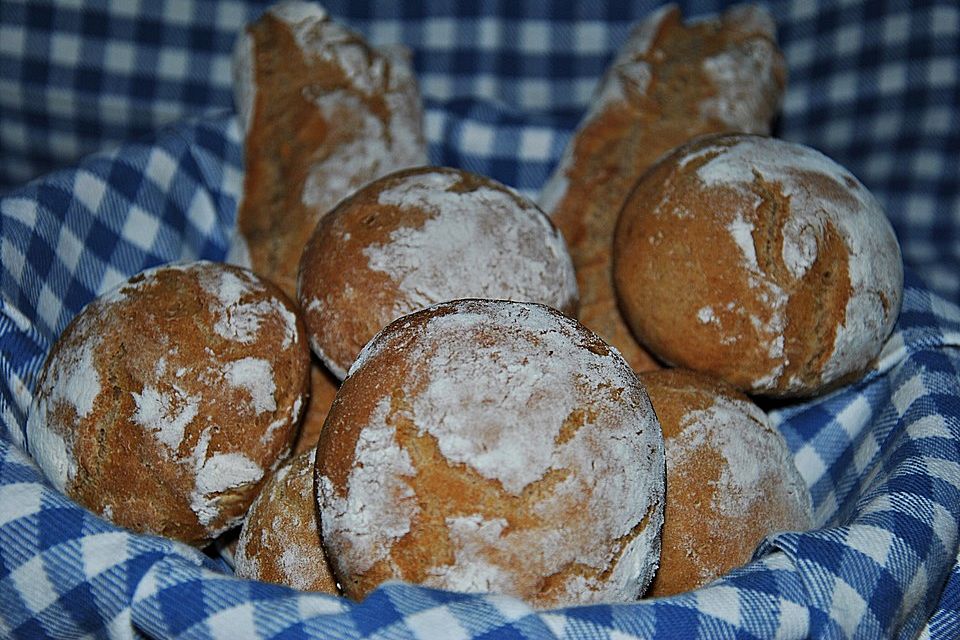 Roggenbrötchen