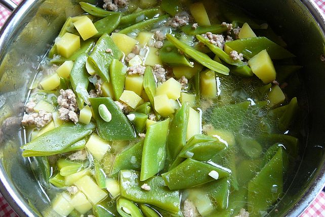 Einfacher Bohneneintopf mit Hackfleisch von Rike2| Chefkoch Einfacher Bohneneintopf mit Hackfleisch von Rike2| Chefkoch