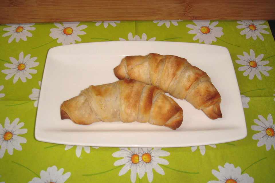 Selbstgemachter Plunderteig für Croissants