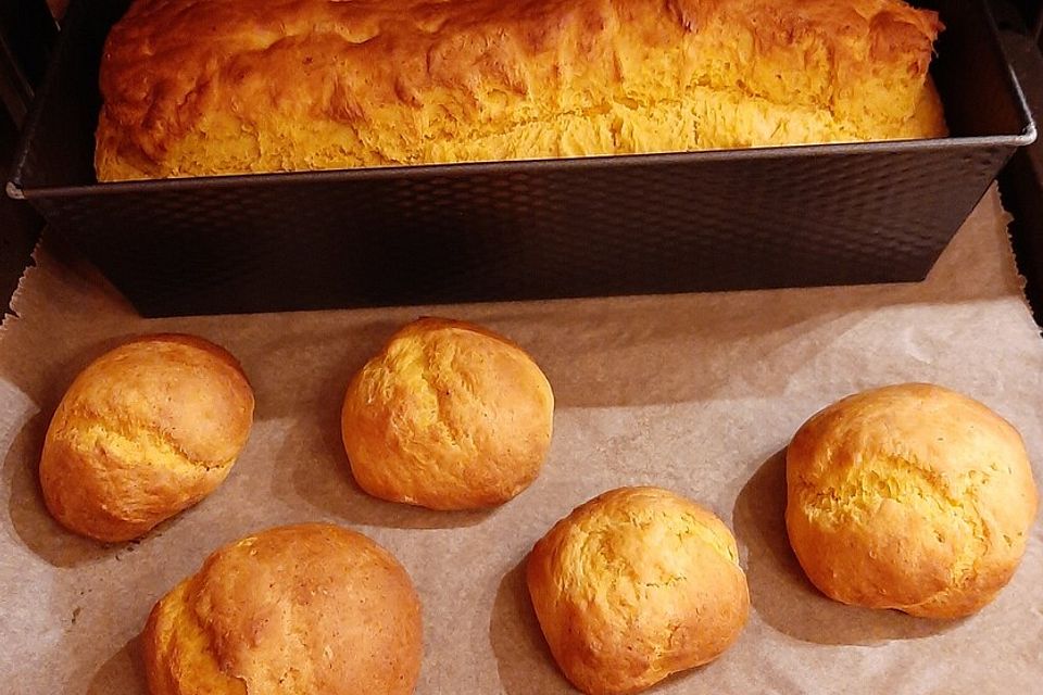 Kürbisstuten / -brot