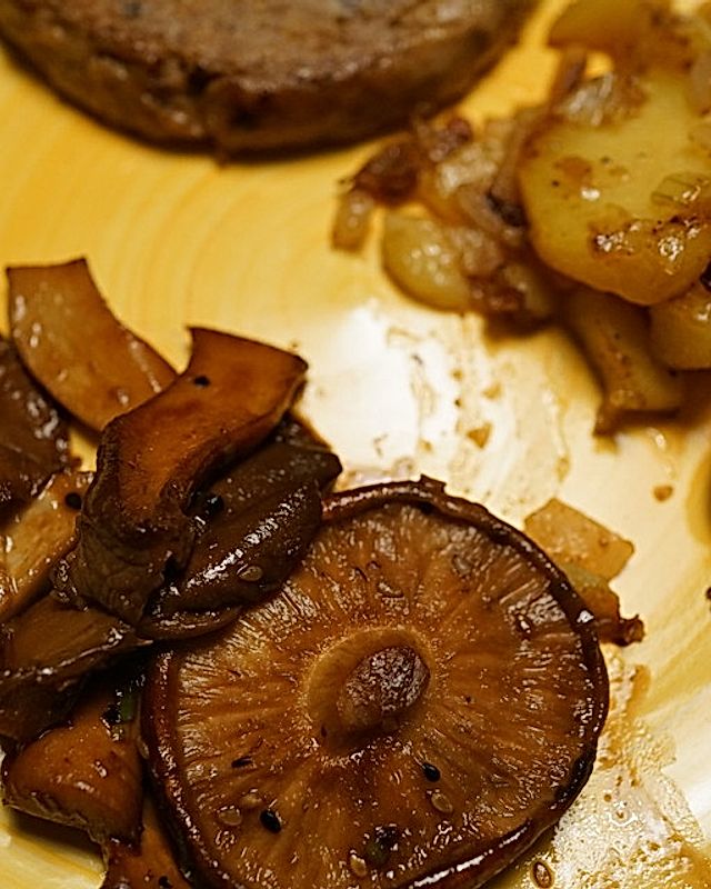 Pilz-Bulgogi mit Bratkartoffeln