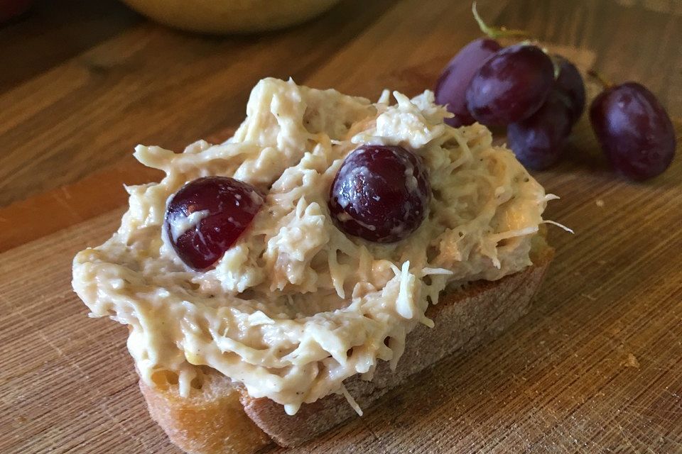 Hühnchensalat für Sandwiches - Chicken Salad Hühnchensalat für Sandwiches - Chicken Salad