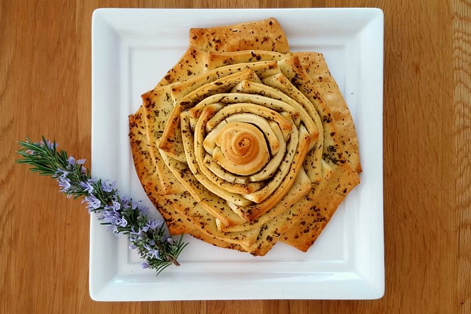 Schnelles Kräuter-Zupfbrot