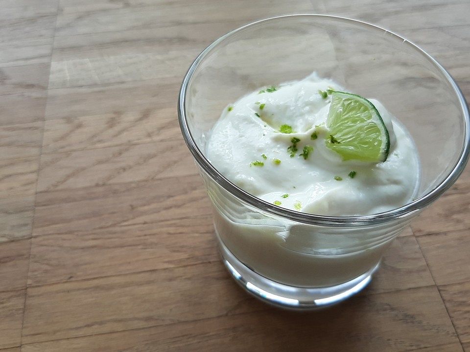 Sommerlicher Limetten-Quark von Küchenfeli| Chefkoch