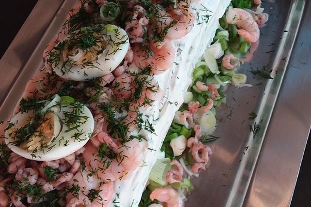 Smörgastarta mit Graved Lachs, Krabben und Schinken von Marit5604| Chefkoch Smörgastarta mit Graved Lachs, Krabben und Schinken von Marit5604| Chefkoch