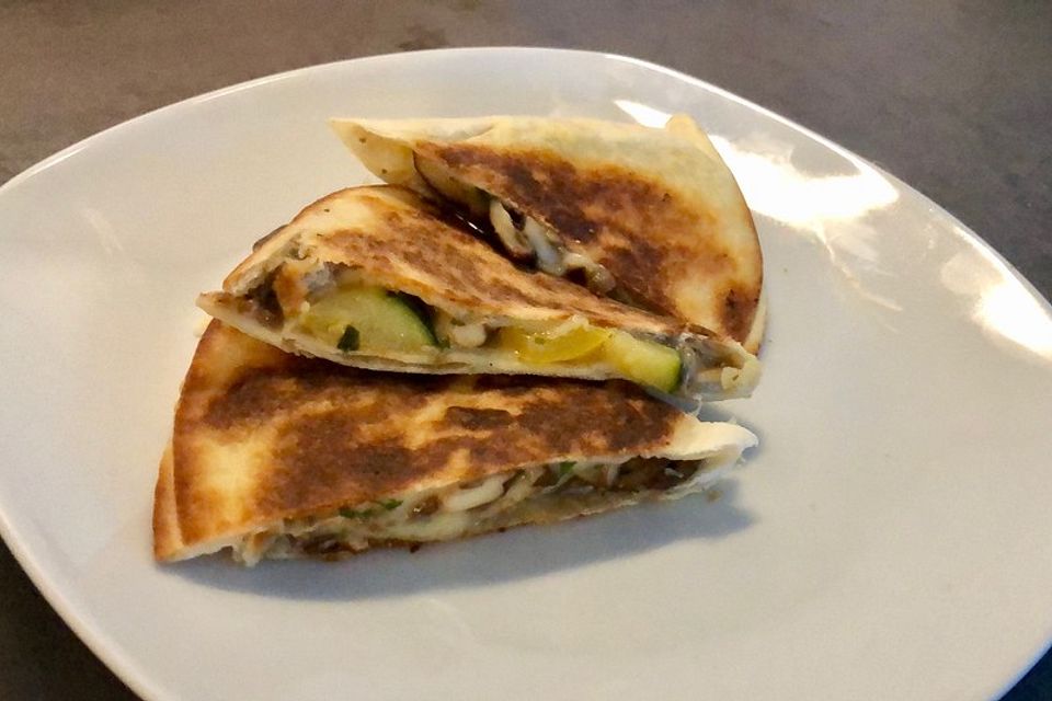 Quesadillas mit Gemüsefüllung