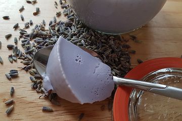 Connys Lavendel-Kokos-Pudding