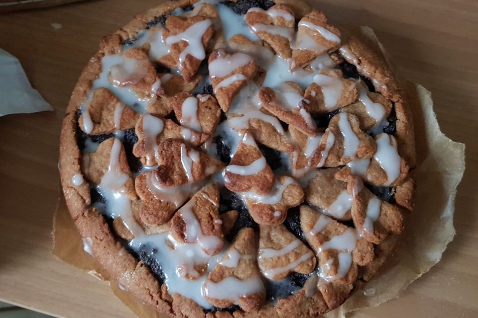 Saftiger Mohnkuchen mit dicker Mohnschicht