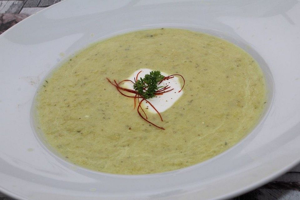 Apfel-Fenchel-Suppe