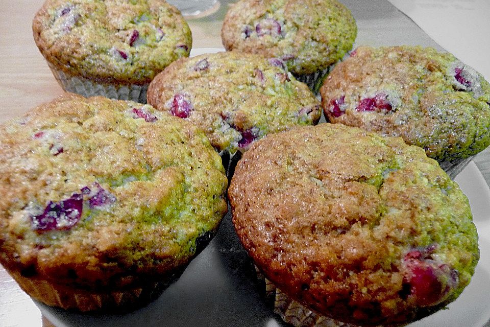 Christmas Morning Cranberry-Muffins