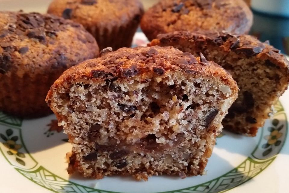 Glutenfreie Bananen-Schoko-Muffins mit Johannisbeergelee