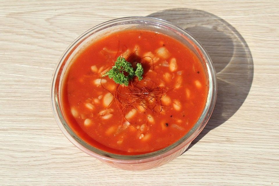 Weiße Bohnen in Tomaten-Sauce