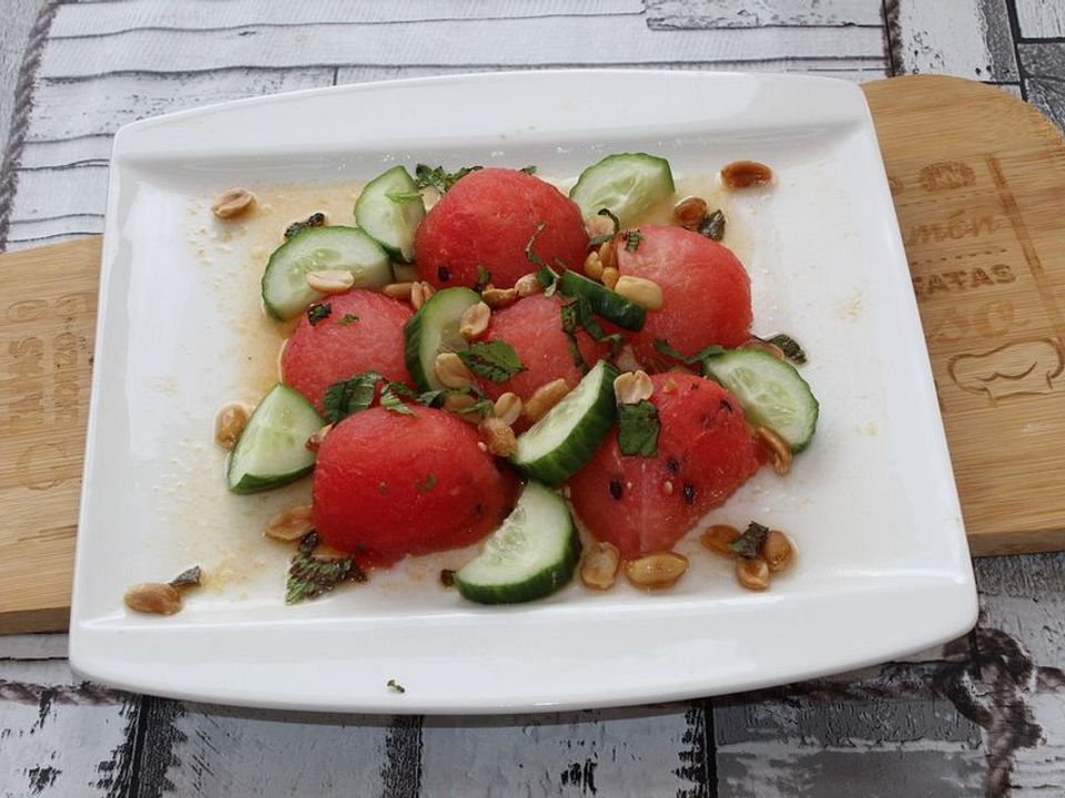 Thai-Wassermelonensalat - Kochen Gut | kochengut.de